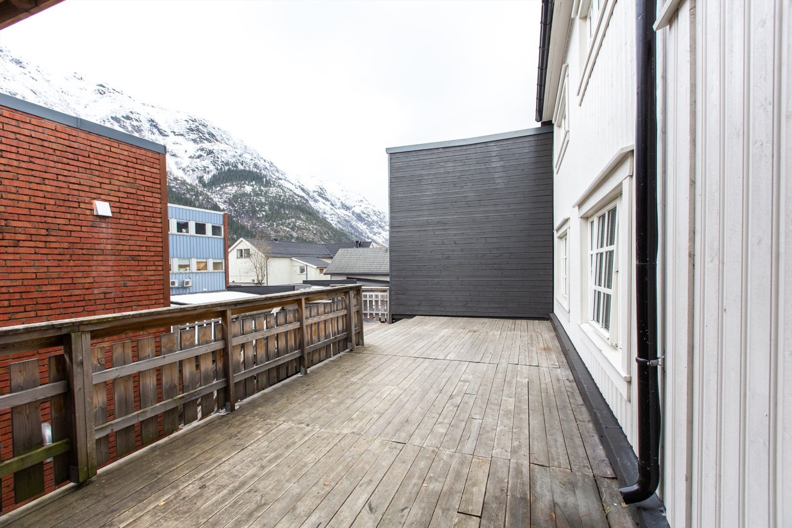 Stor terrasse som leietakere kan benytte Galleribilde
