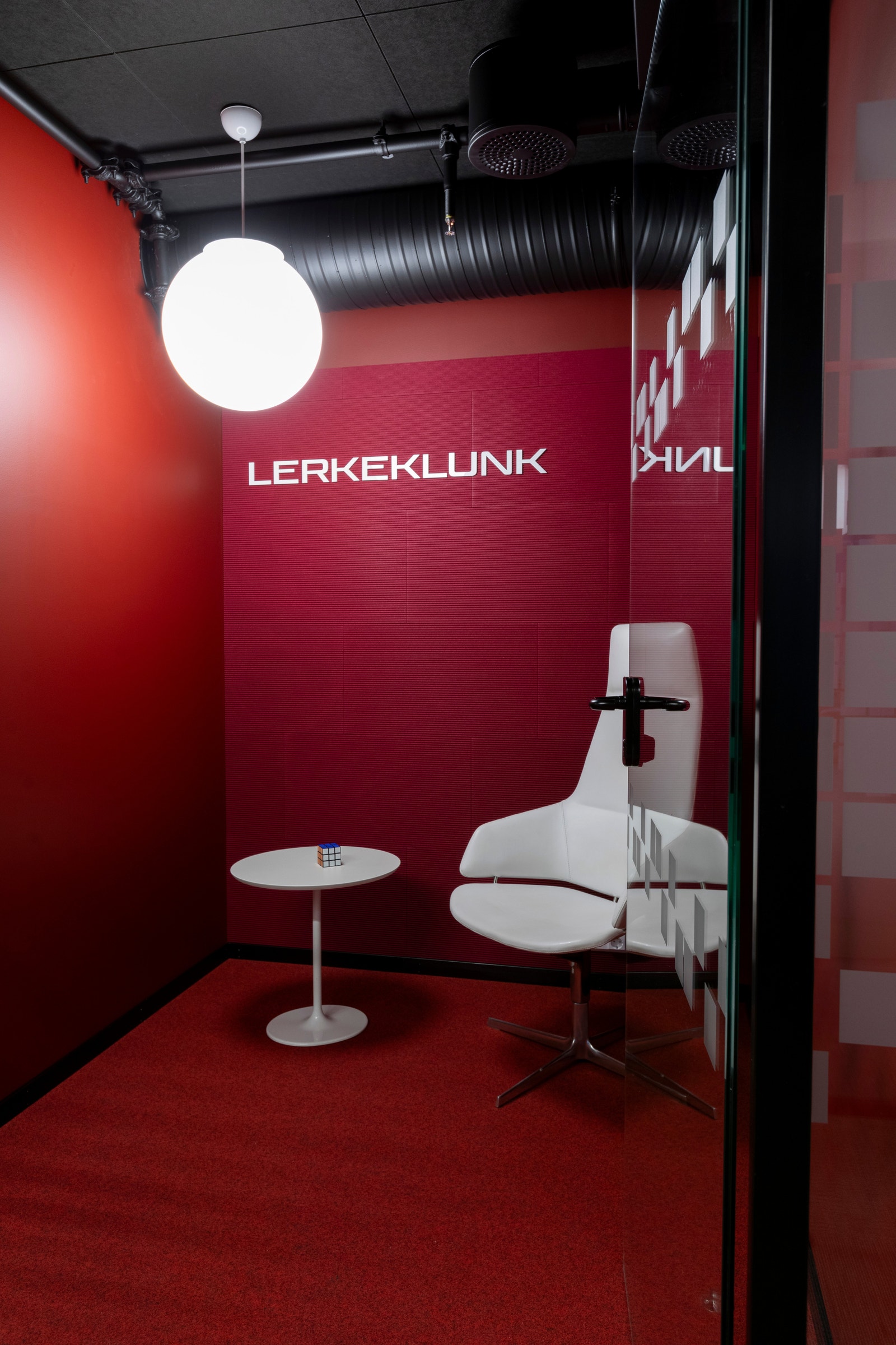 Stillerom Galleribilde