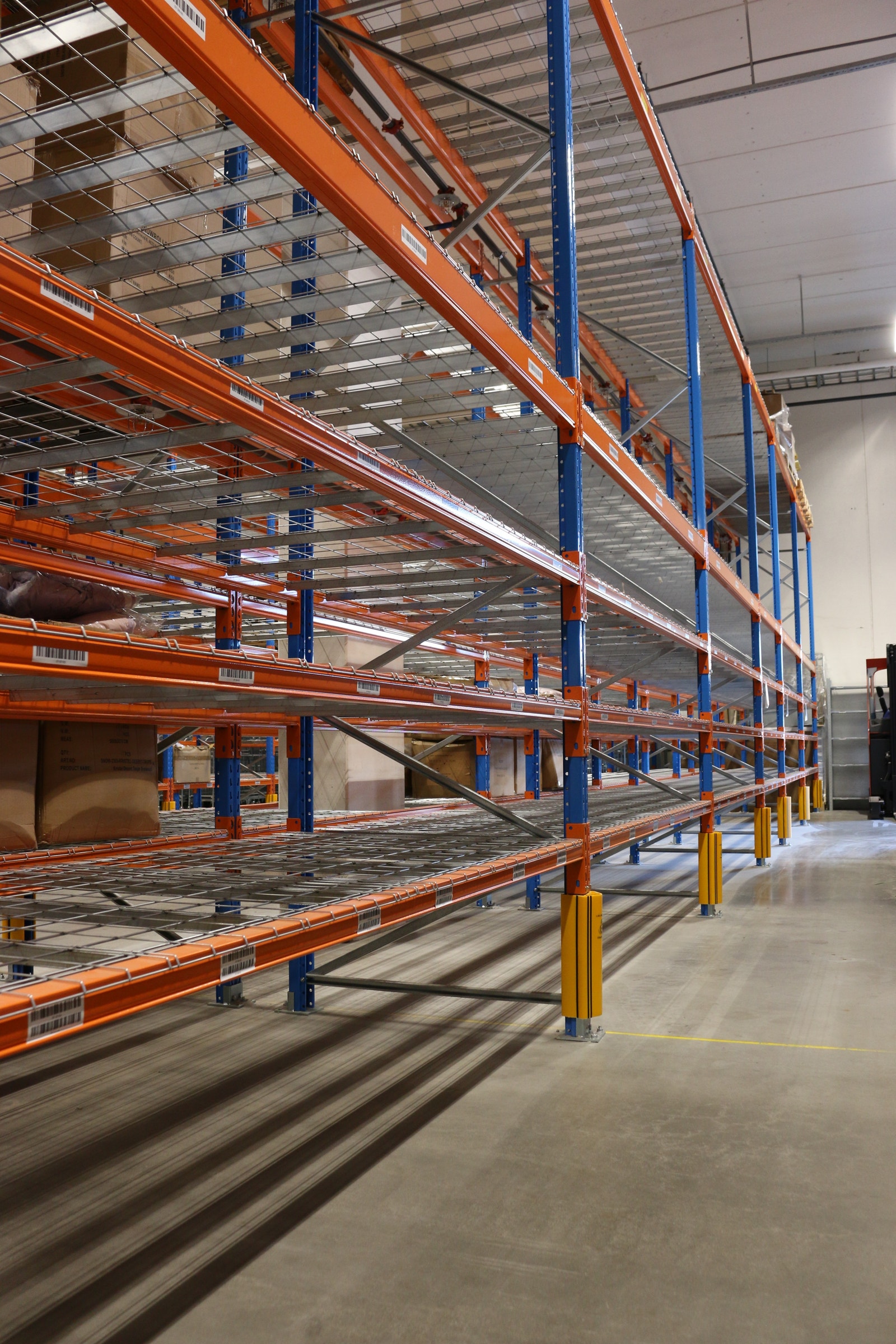 Mye palleplass i lageret. Galleribilde