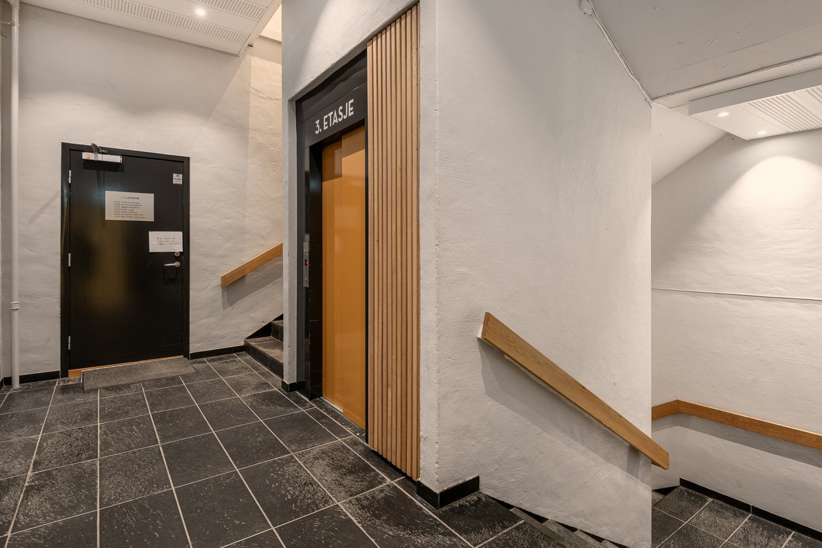 Heis i bygget. Galleribilde