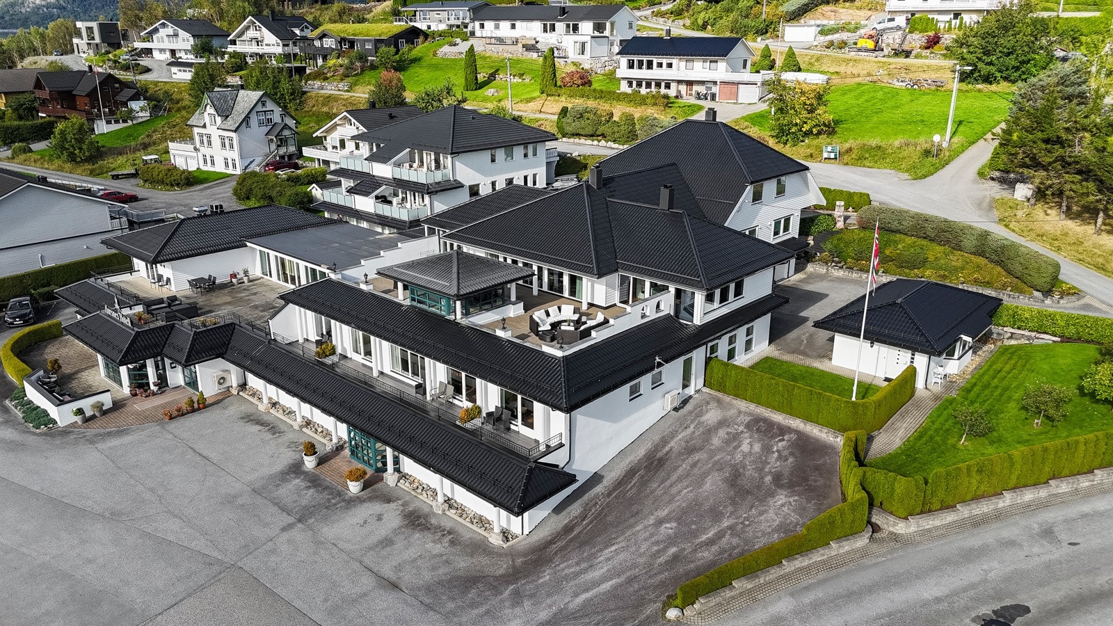 Dronefoto. Galleribilde
