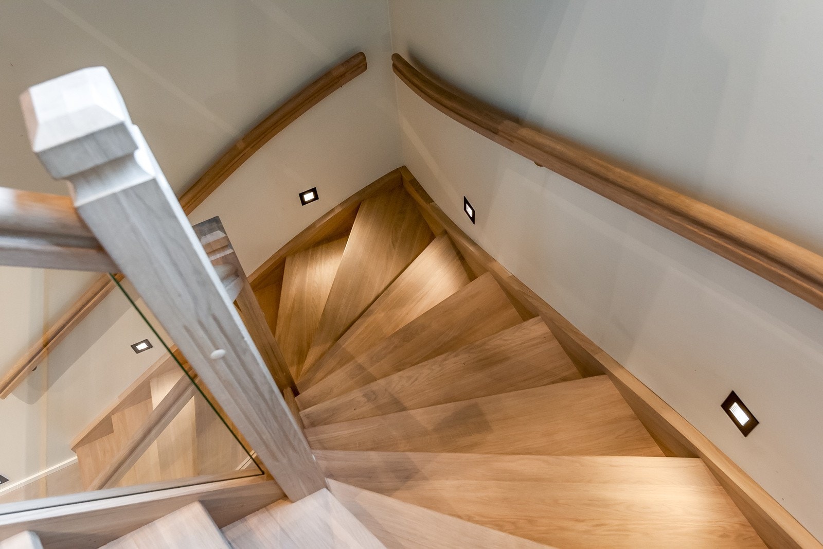 Trapp fra 1. etg. til 2. etg. Galleribilde