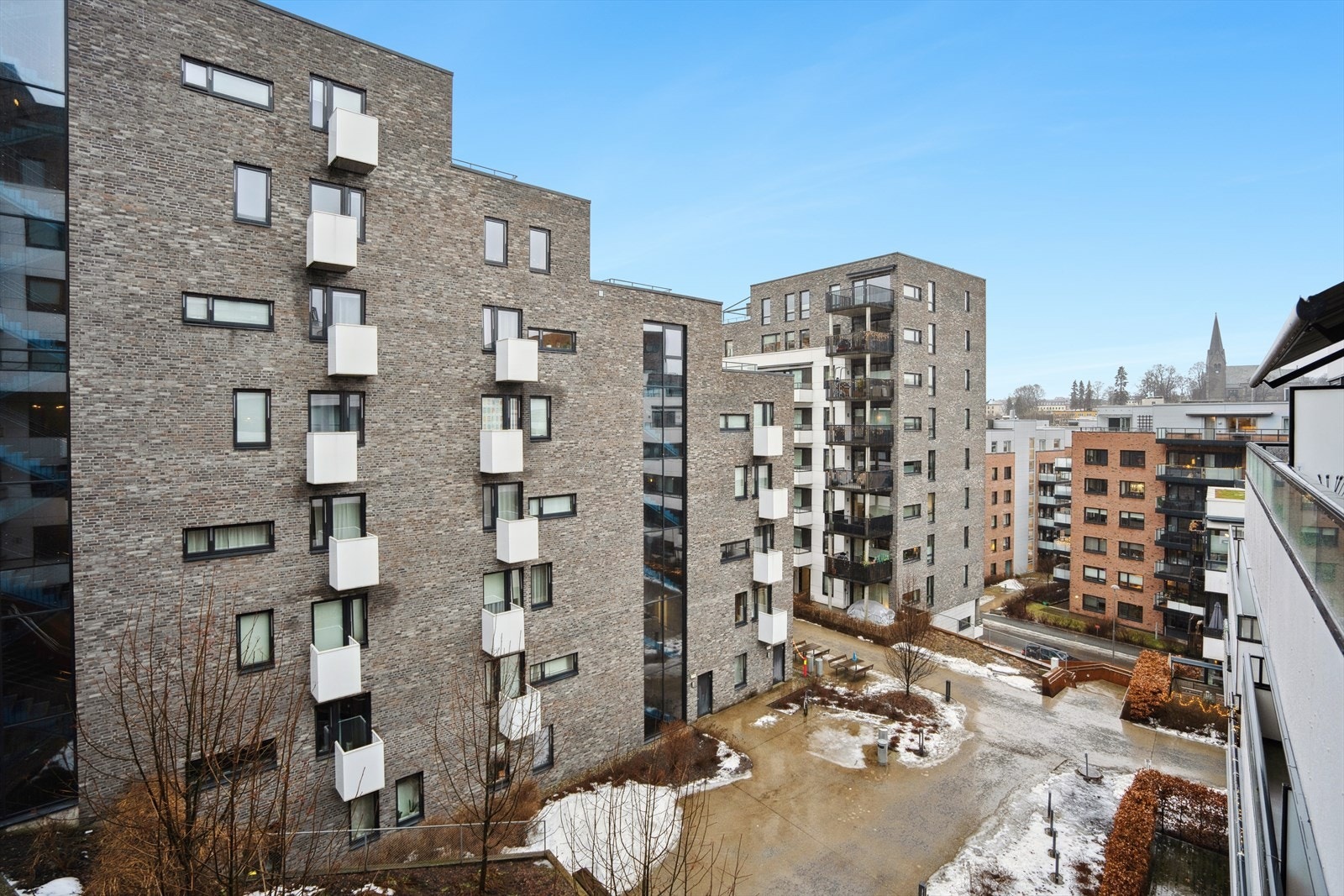 Utsikt fra balkongen. Galleribilde