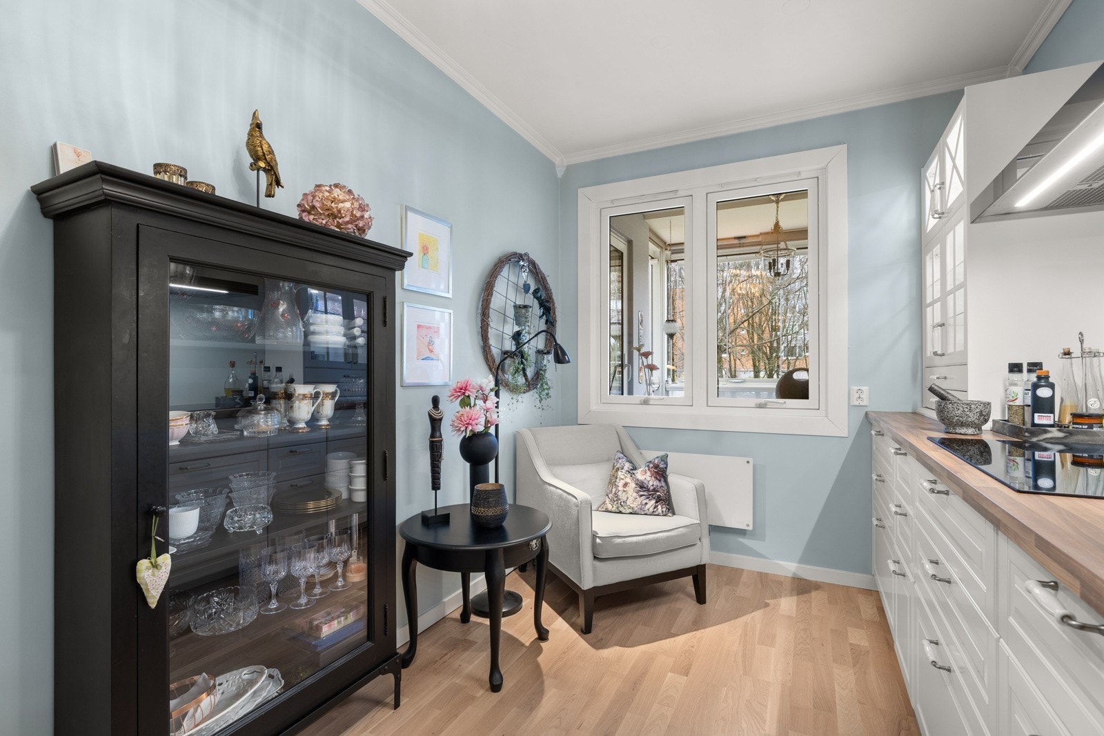 Kjøkkenet er av meget god størrelse. Galleribilde