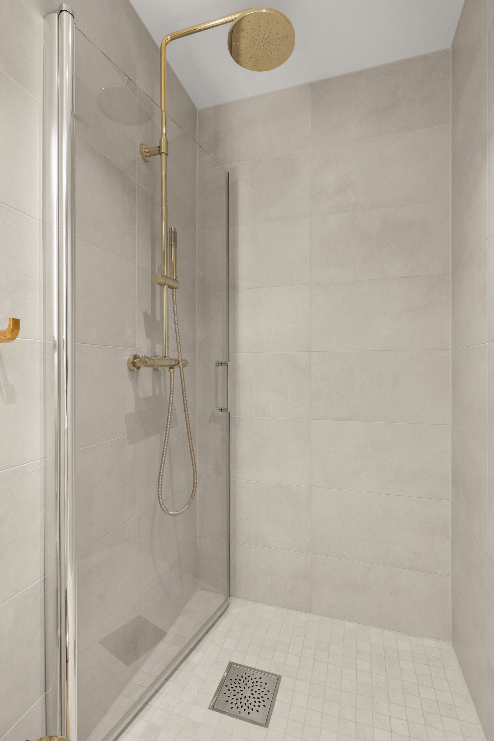 Nedsenket dusjsone. Galleribilde