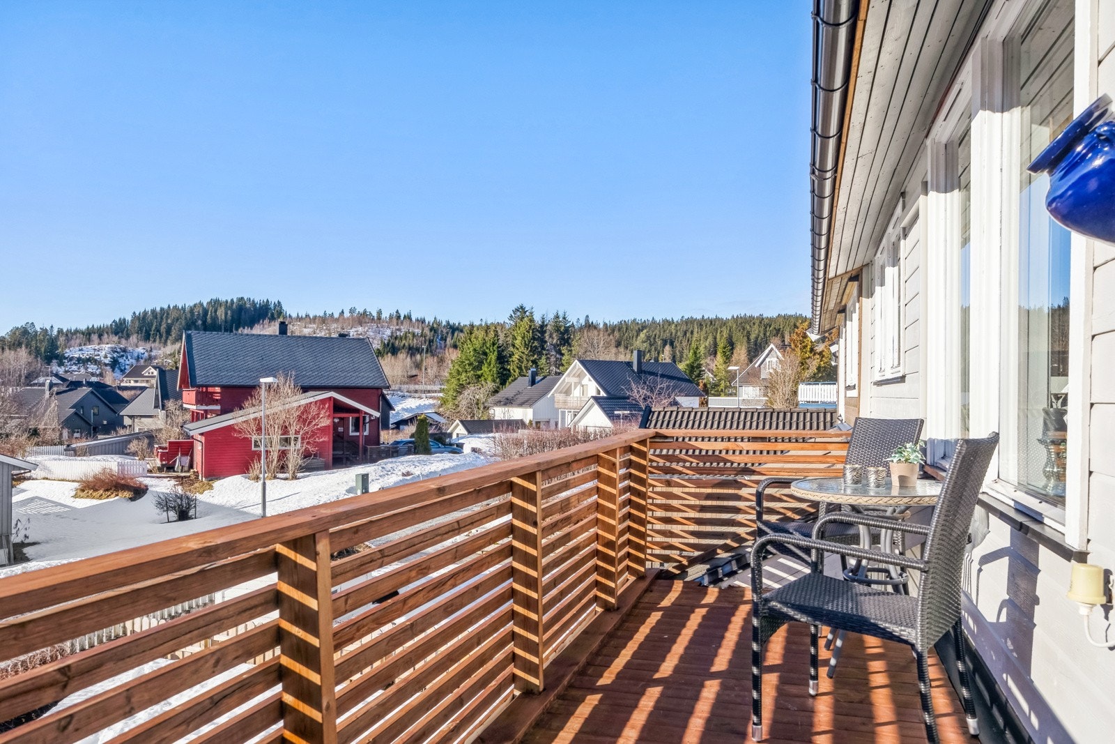 Her kan man nyte morgenkaffen med din favorittbok eller podcast. Galleribilde