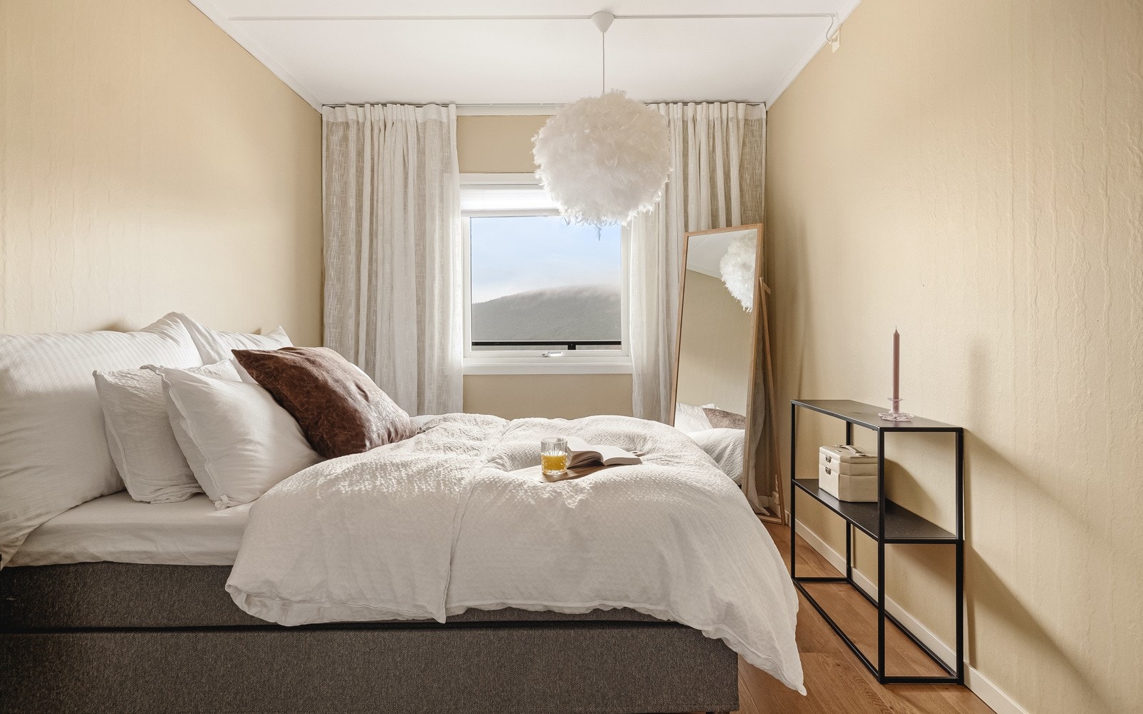 Hovedsoverommet måler 13,1 kvadratmeter. Galleribilde