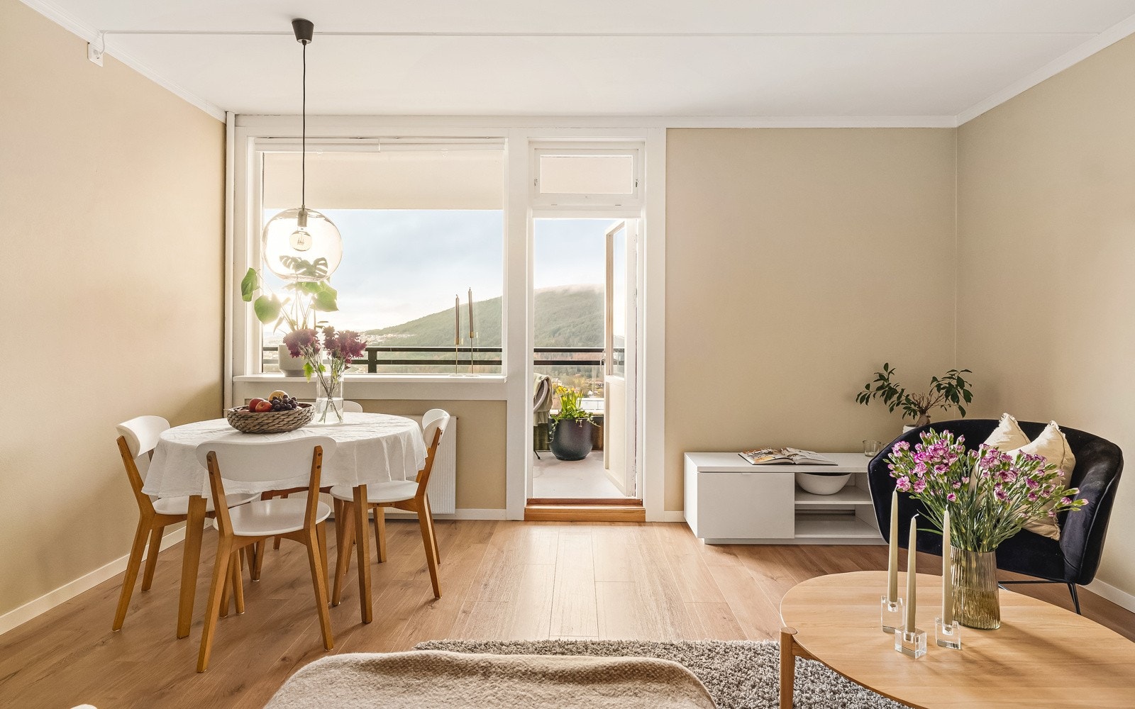 Amalie Bakken v/Privatmegleren har gleden av å presentere Armauer Hansens vei 15! Galleribilde