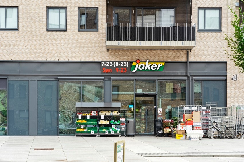 Ved Boulangerie finner du også søndagsåpen Joker. Galleribilde