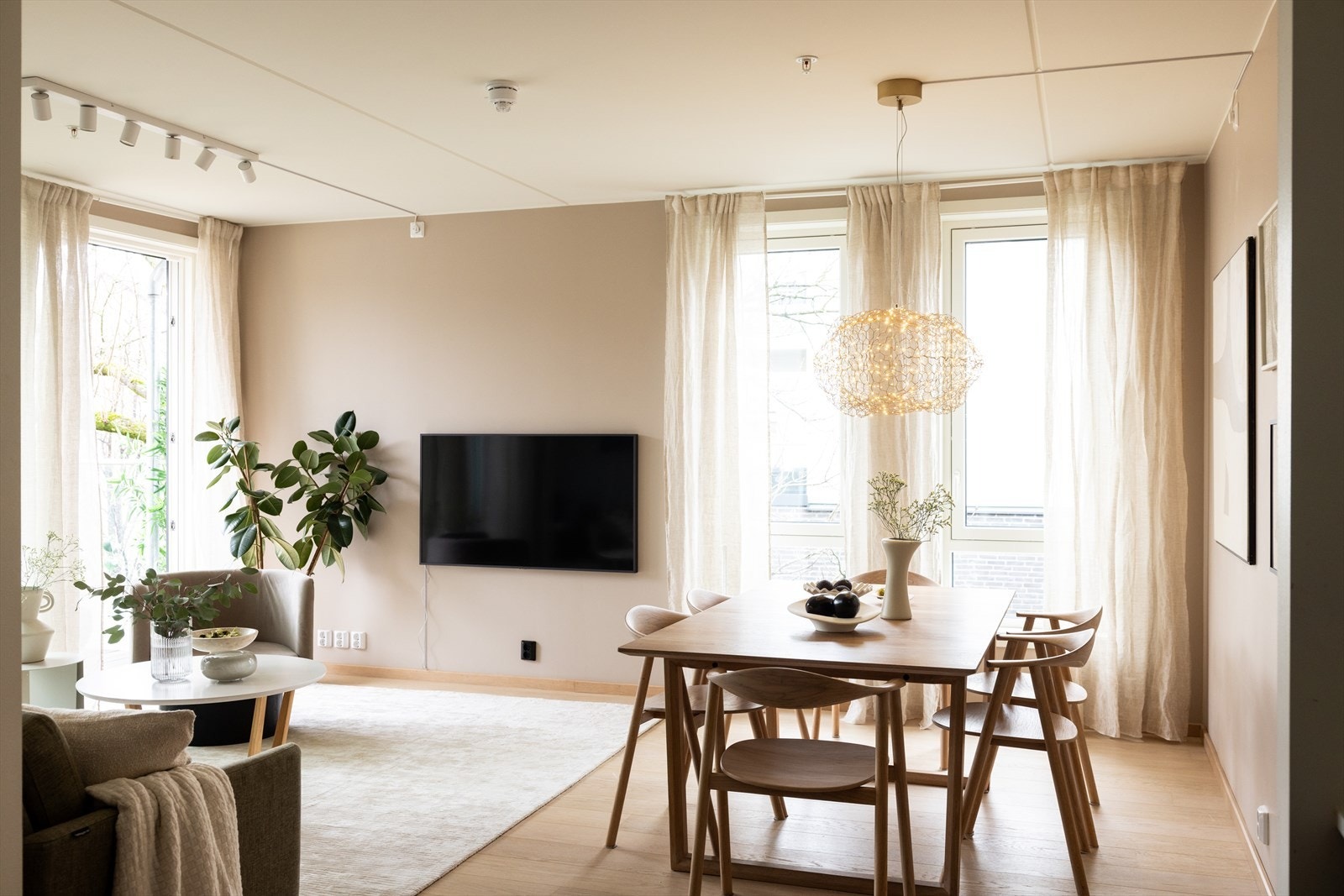 - Det er vannbåren gulvvarme i alle rom - Galleribilde