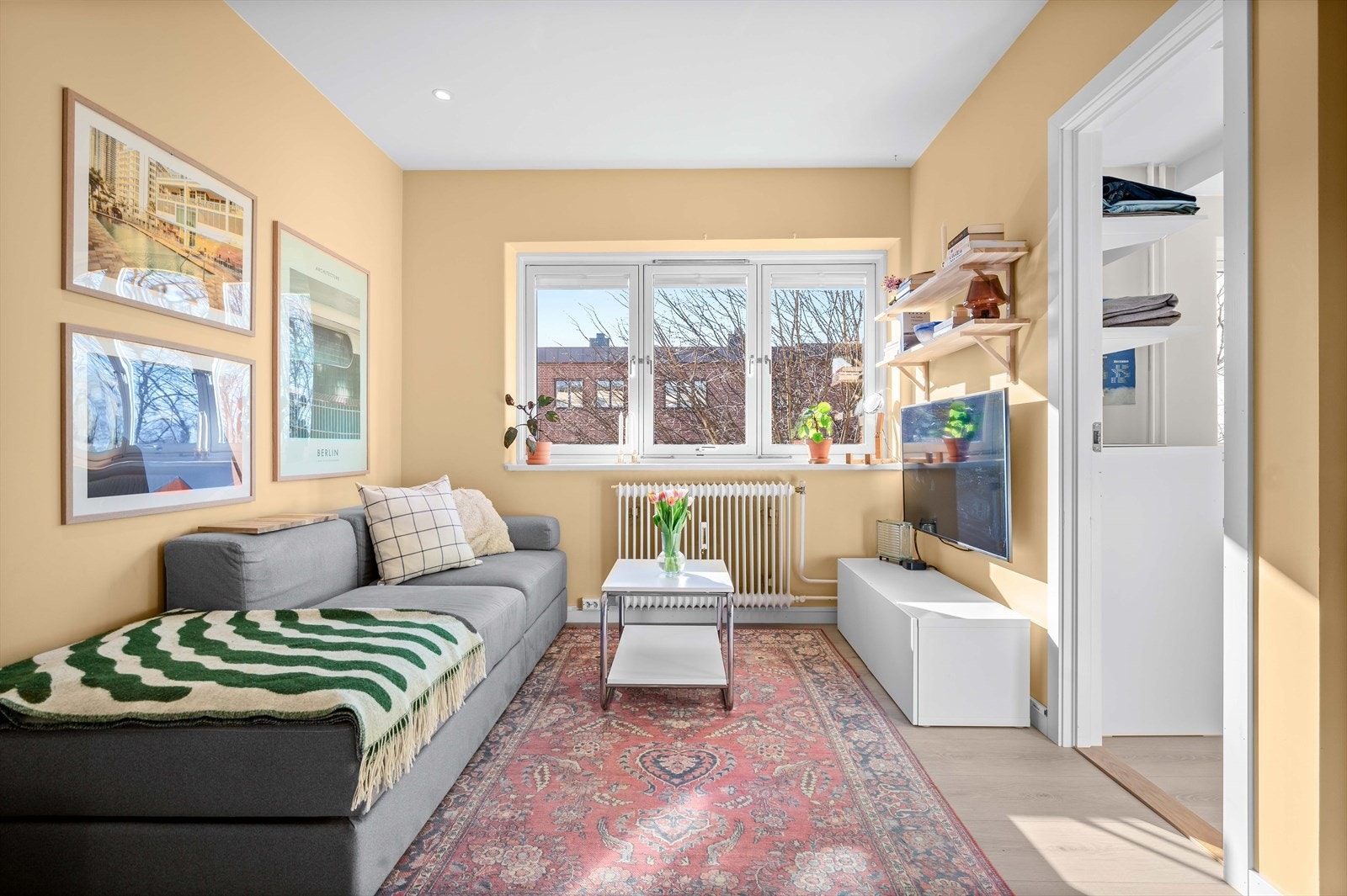 Velkommen til Olaf Schous vei 24 på Sinsen! Boligen er presentert at Joachim Lindhjem v/Nordvik Torshov Galleribilde