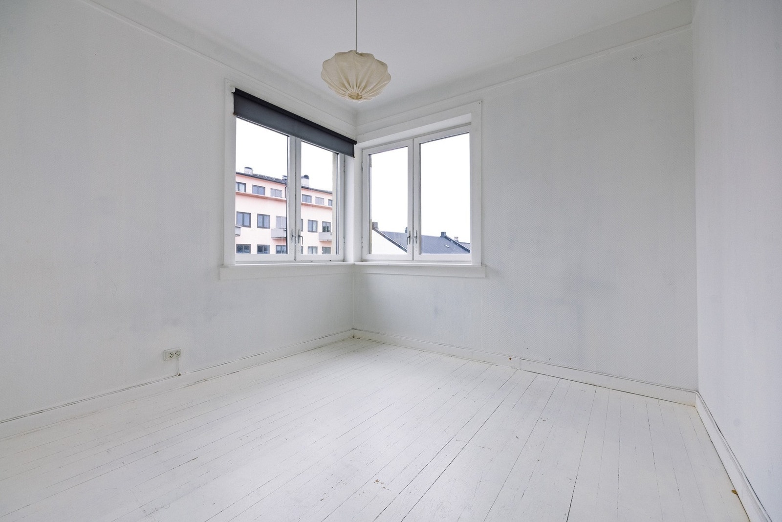 Soverom 1 har adkomst fra stuen. Galleribilde