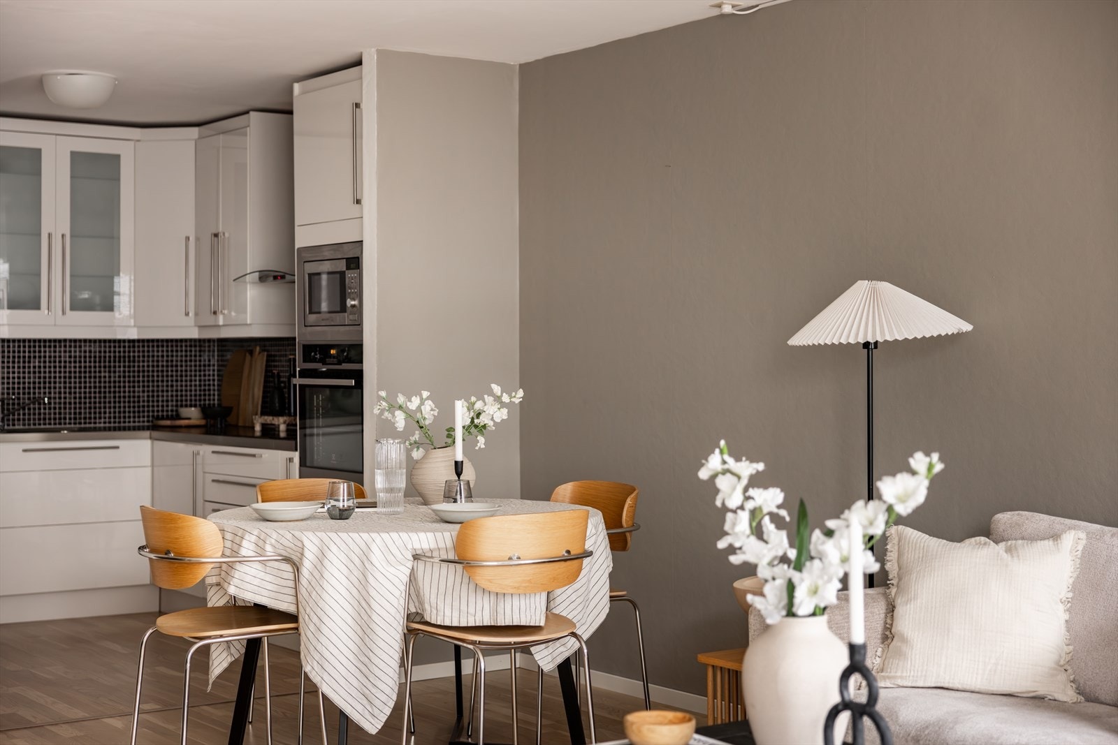 En lys og meget romslig 2-roms med rolig og sentral beliggenhet på Bjølsen Galleribilde