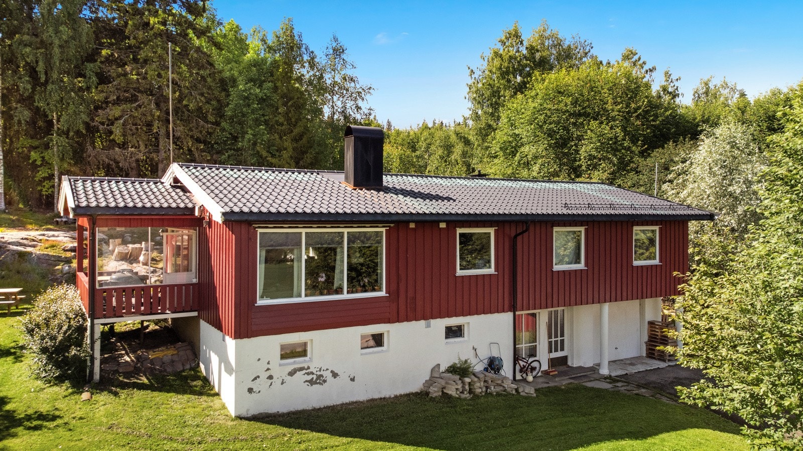 Det er ca. 4 km til Kongsvinger sentrum, ca. 75 km til Jessheim og ca. 95 km til Oslo Galleribilde