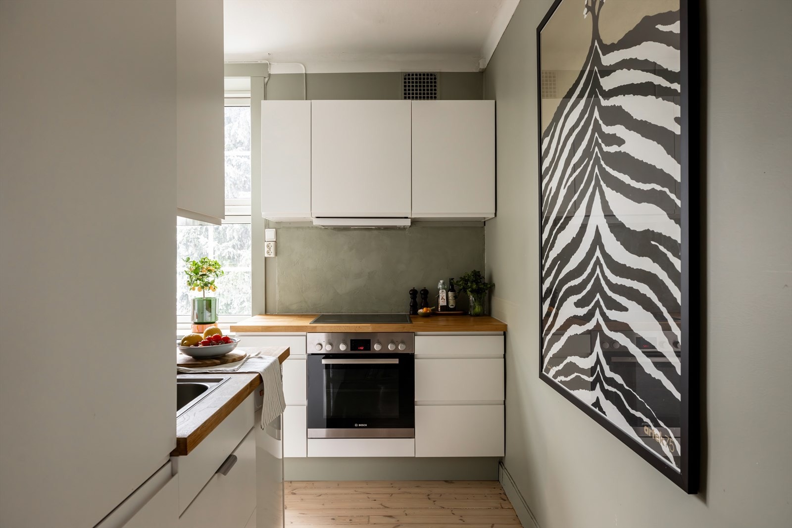 Integrerte hvitevarer medfølger. Galleribilde