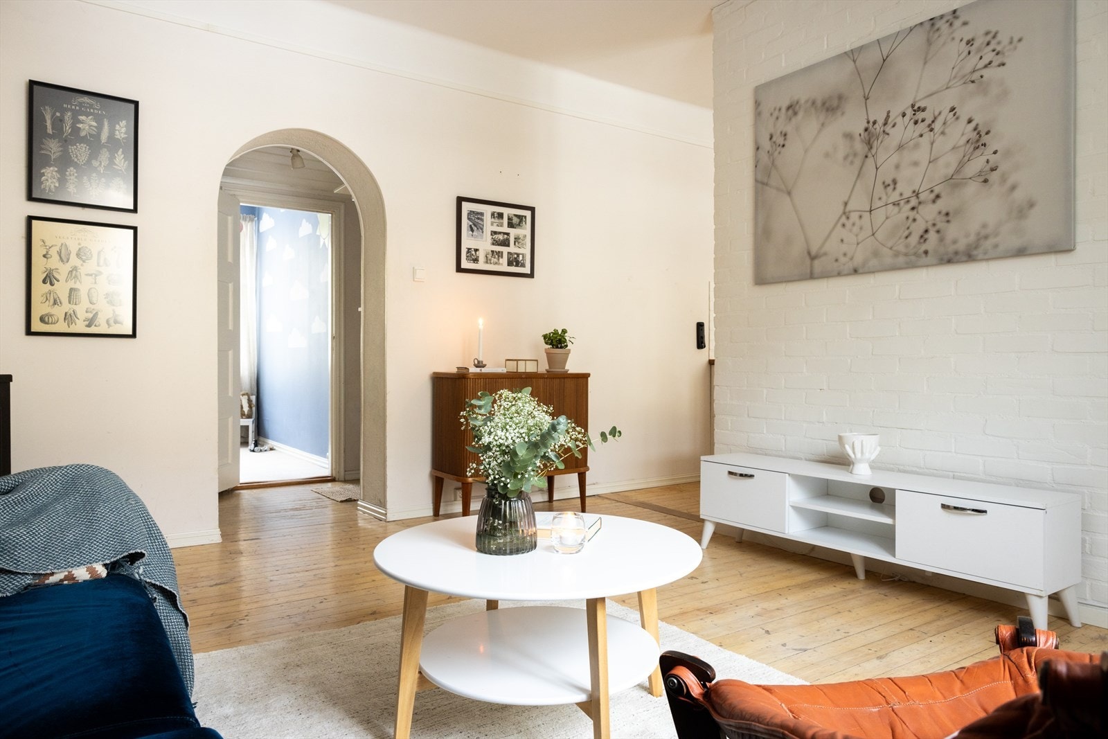 Et perfekt utgangspunkt for å innrede med egne møbler og gjenstander. Galleribilde