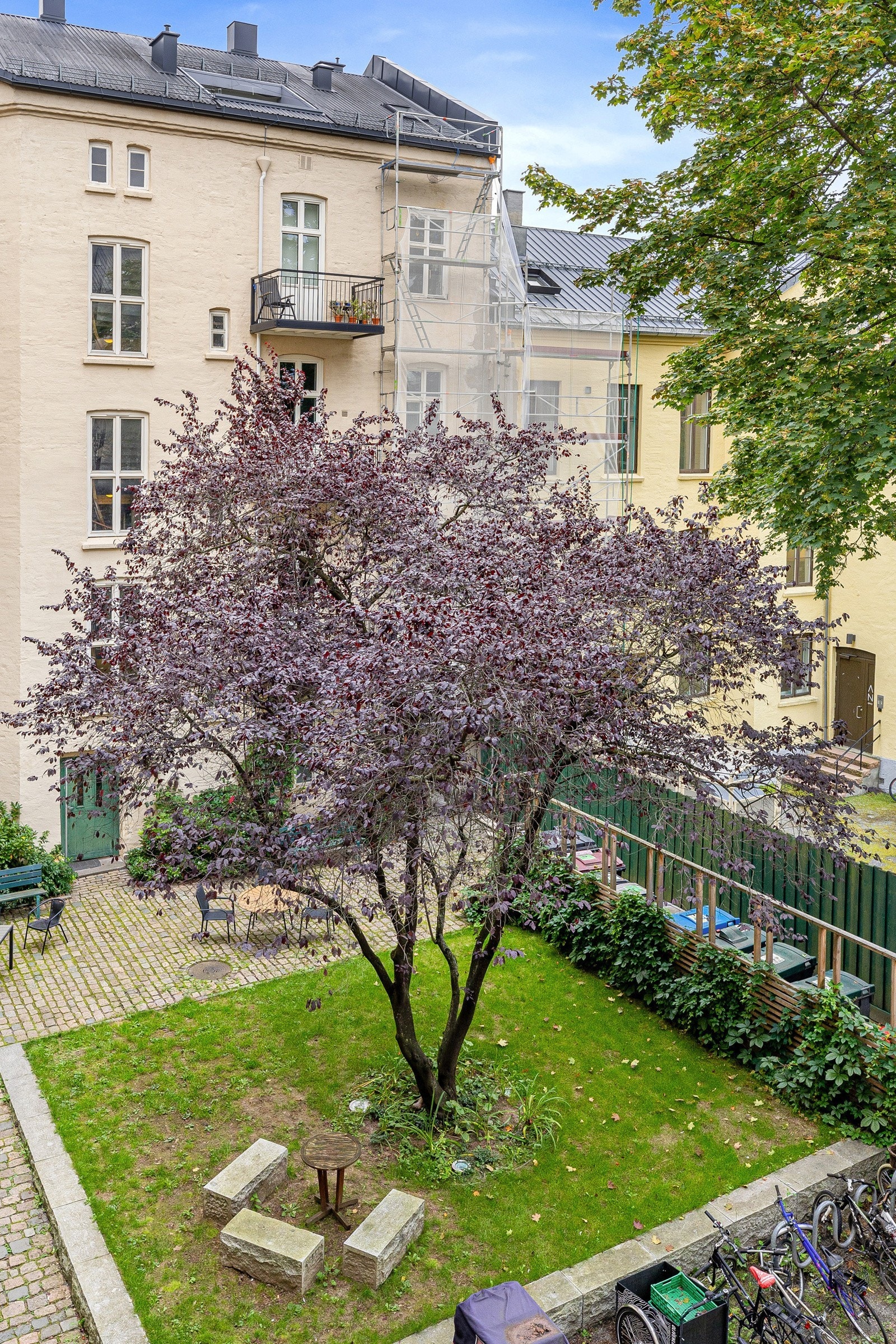 M38A_Bakgård_2 Galleribilde