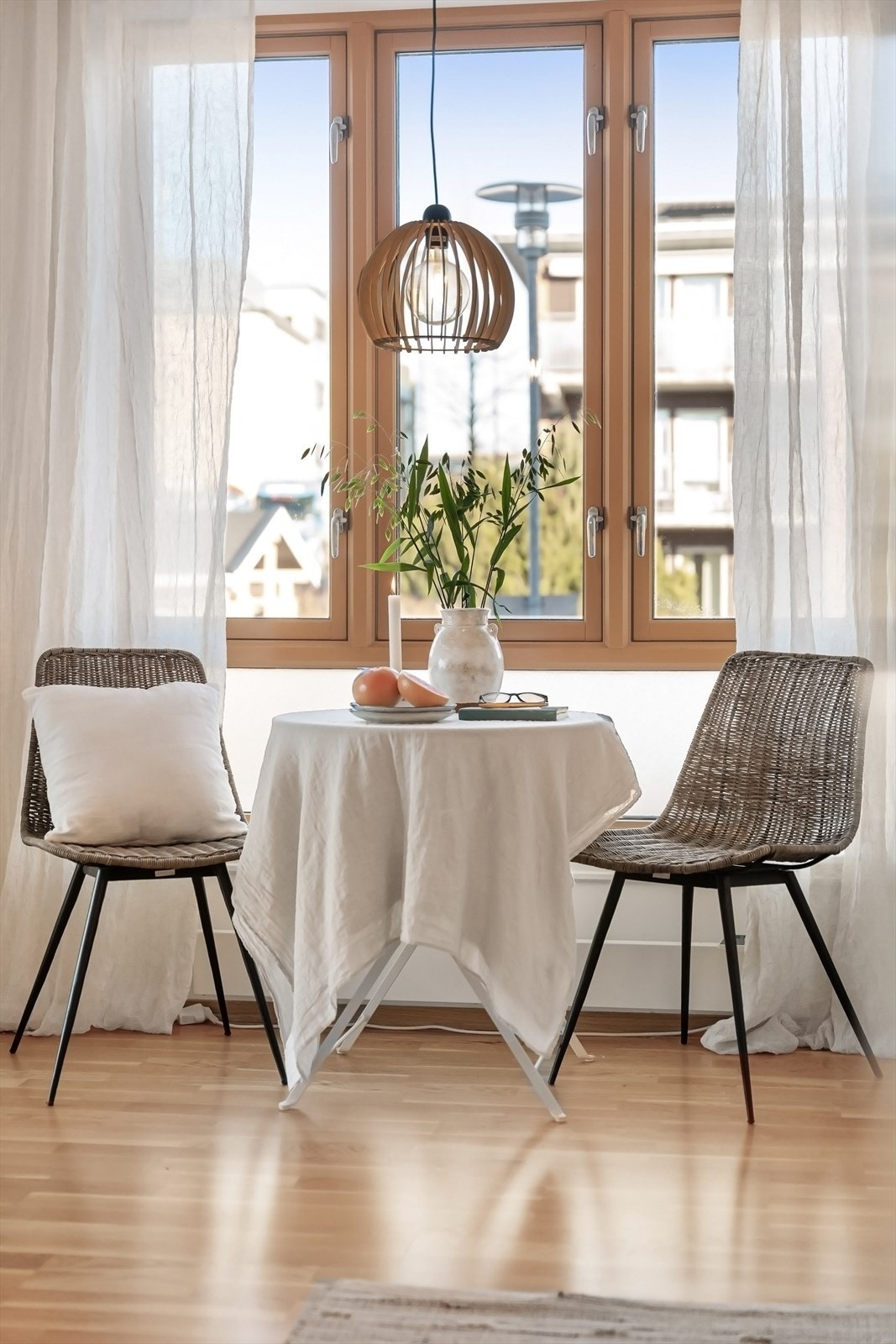 Her kan du nyte en god kaffekopp på en rolig morgen Galleribilde