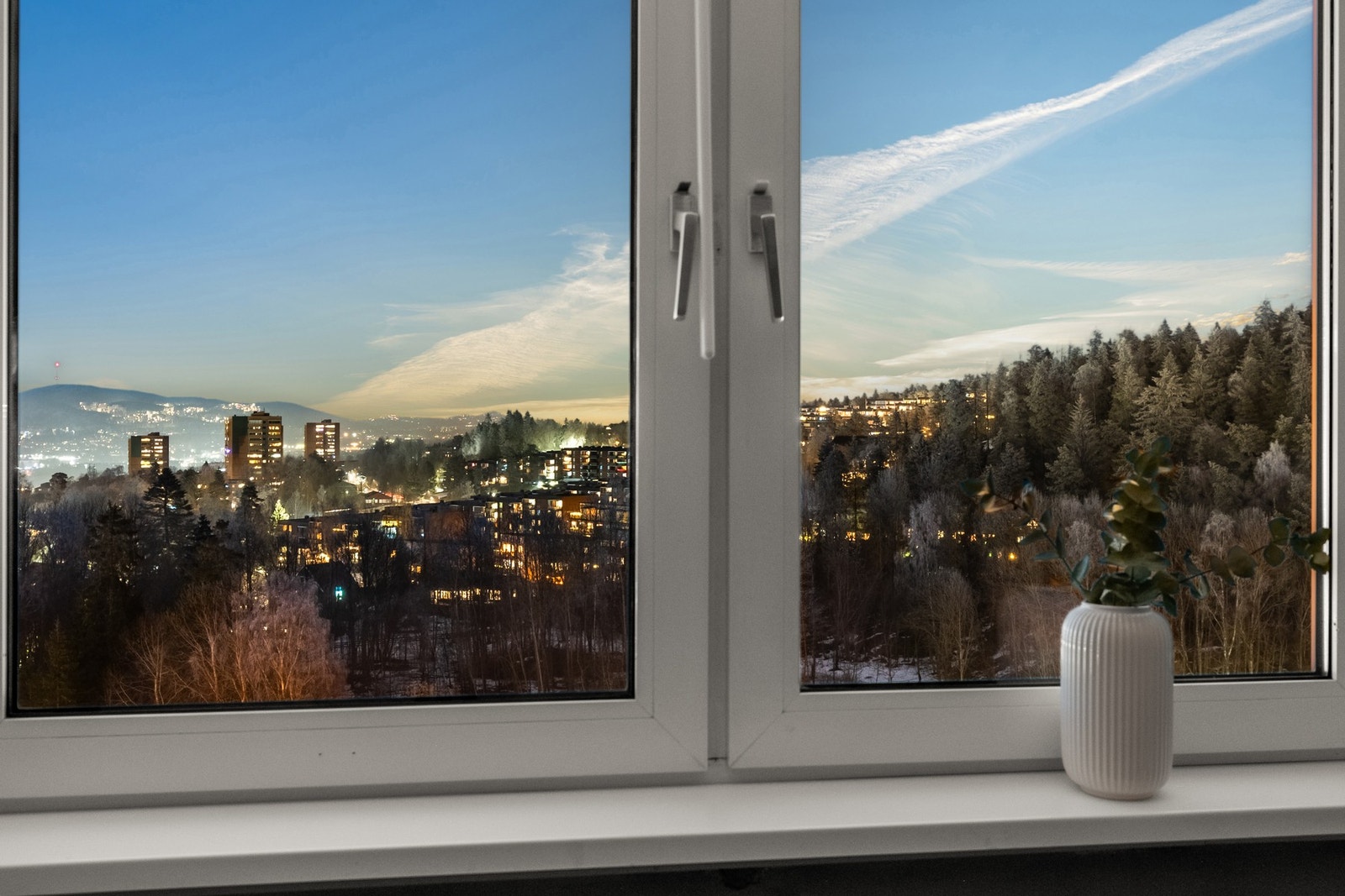 Godt med naturlig lysinnslipp på soverommet Galleribilde