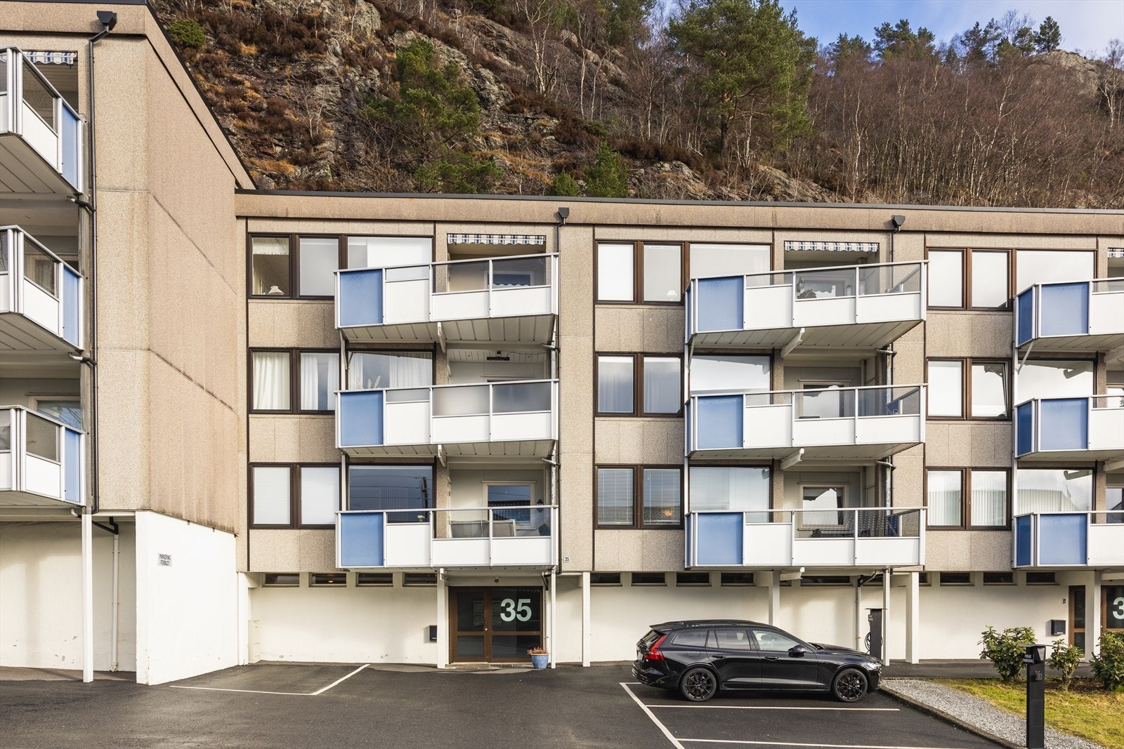 Fasade | Øyjordsveien 35 Galleribilde