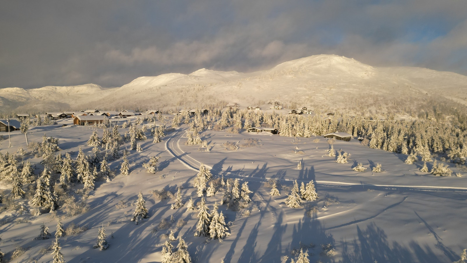 Ski løypene rett v. Galleribilde