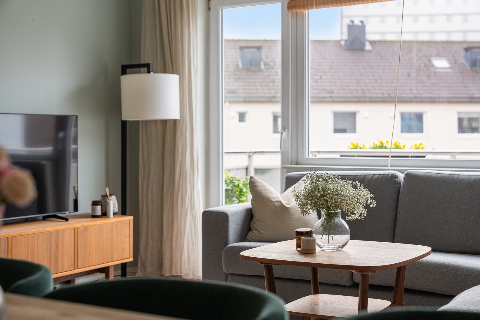 - Fint lysinnslipp fra vinduene - Galleribilde