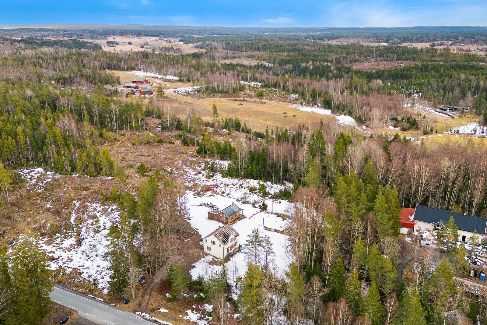 Det er 20 min kjøring til flere flotte strender ved Oslofjorden. Galleribilde