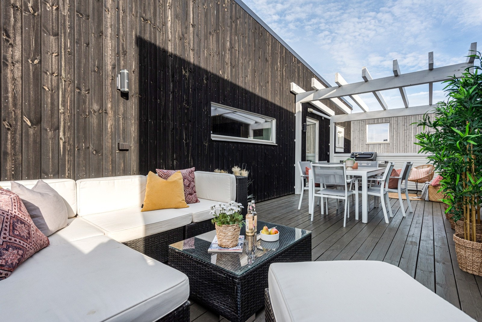 Flott uteplass i 2. etg Galleribilde