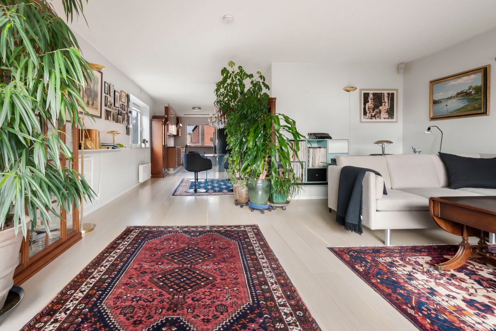 Lys og trivelig stue Galleribilde