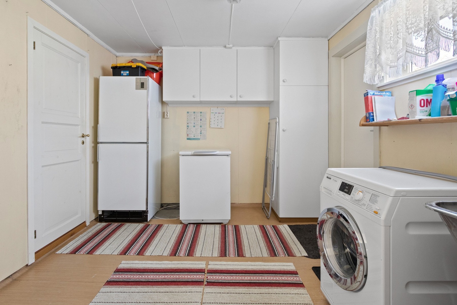 Vaskerom Galleribilde