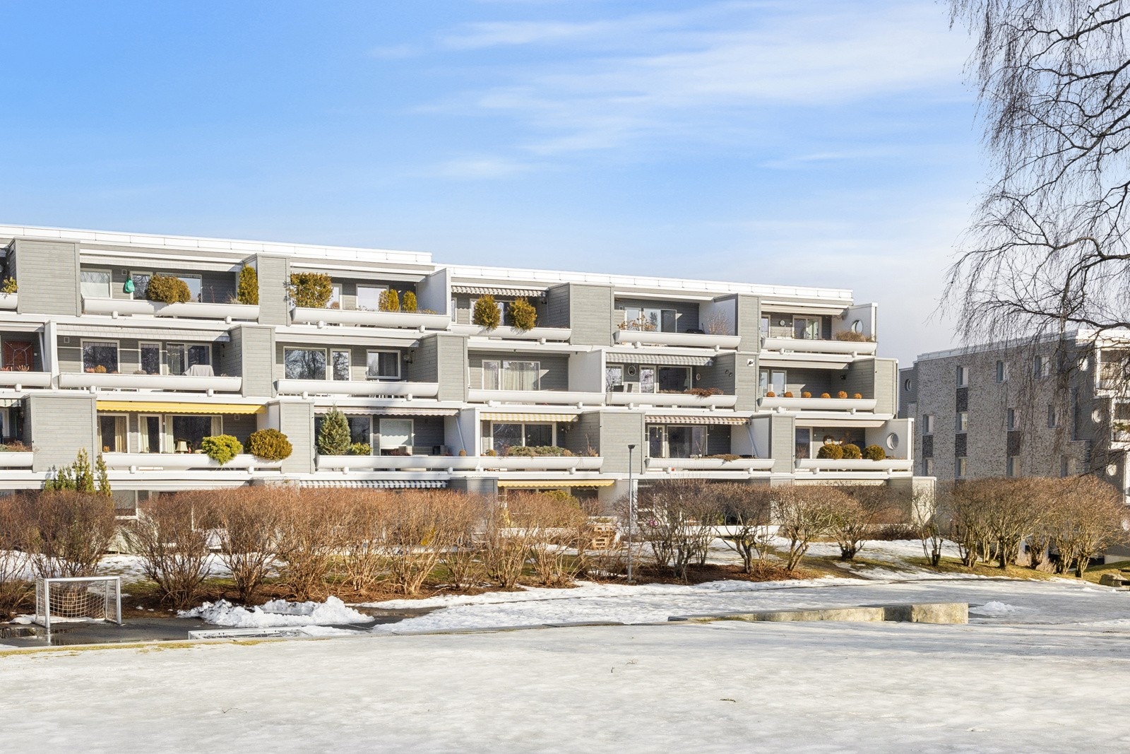 Velkommen til Ostadalsveien 56 - Stor 2-roms leilighet med vetstvendt terrasse Galleribilde
