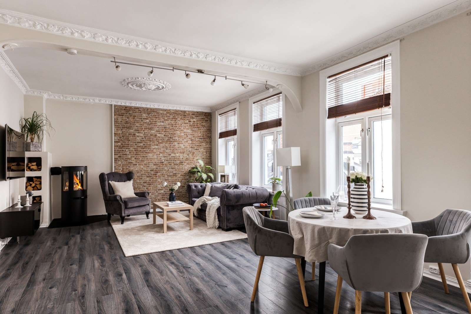 Stuen er av meget god størrelse. Galleribilde