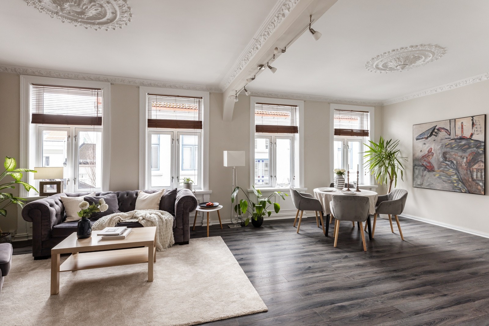 Det kan enkelt innredes med ulike soner for både egentid og sosialt samvær. Galleribilde