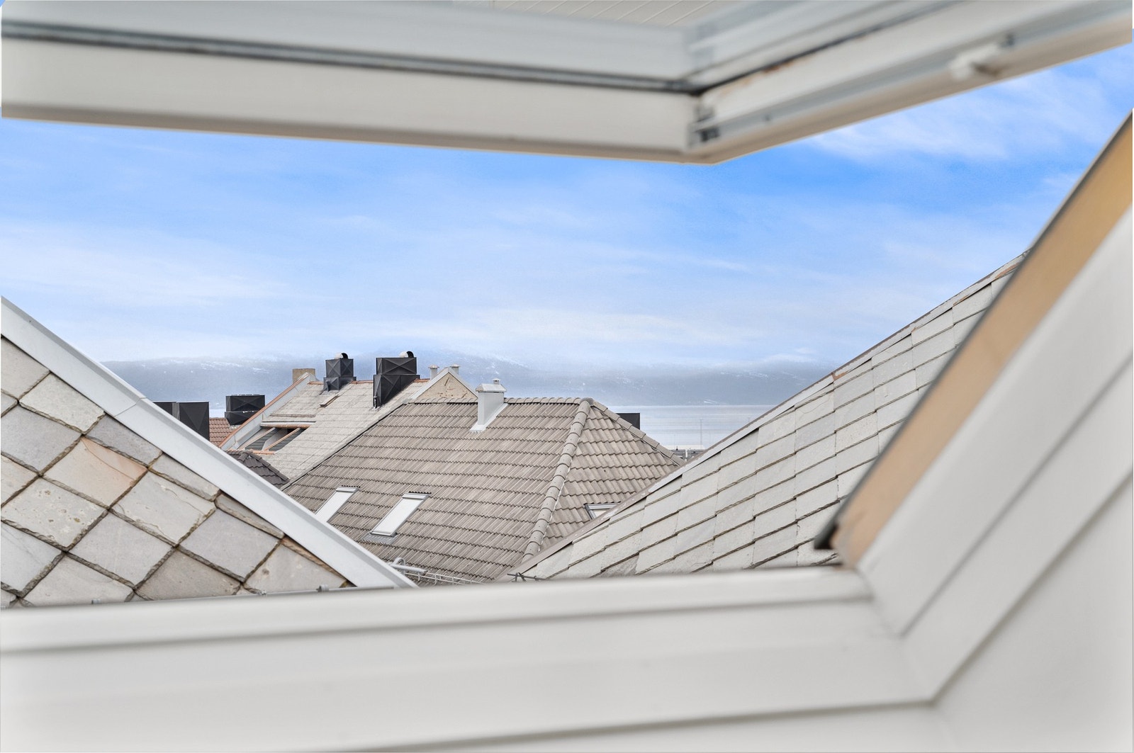 Utsikt fra stuen mot Trondheimsfjorden. Galleribilde