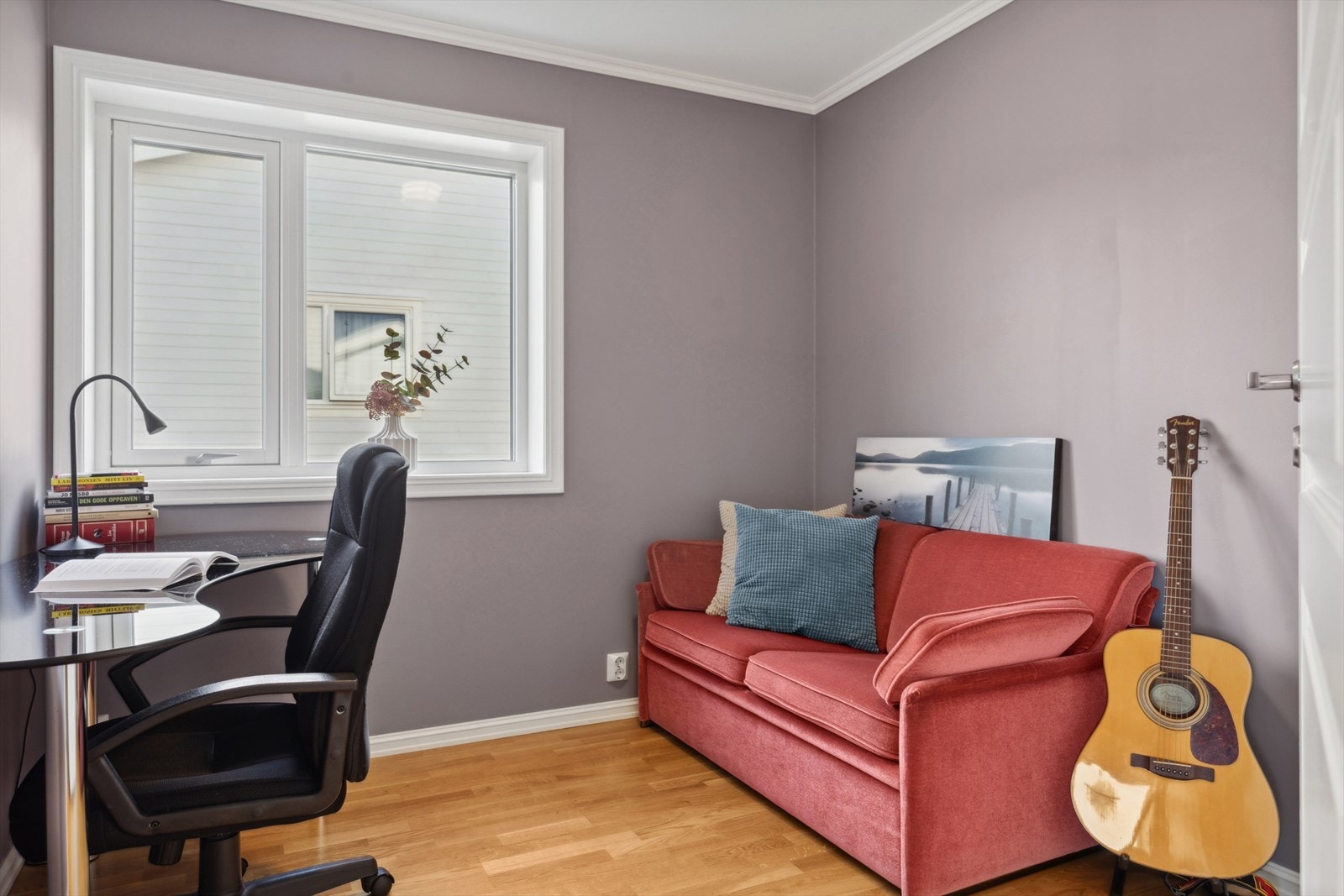 Soverom 2 også med garderobeskap Galleribilde