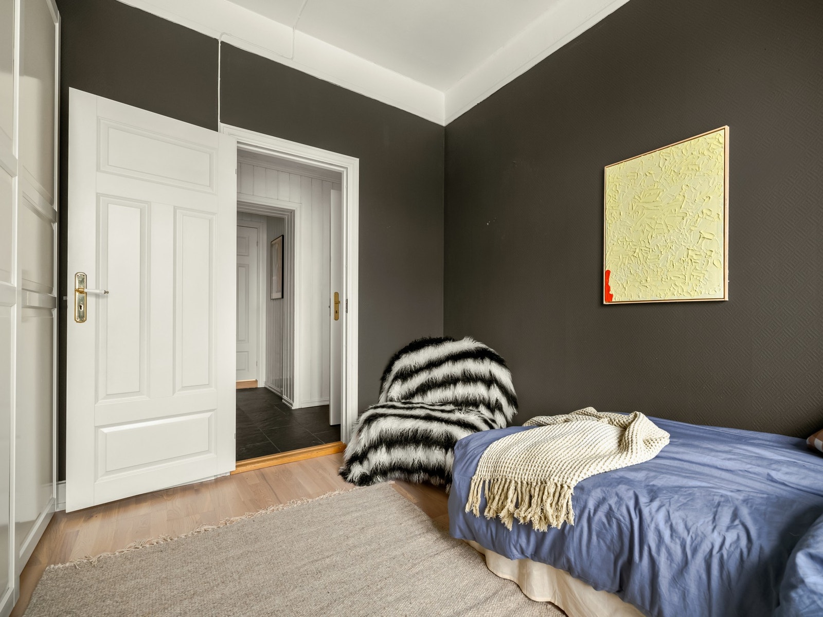 Det siste soverommet ligger med adkomst fra gangen. Galleribilde