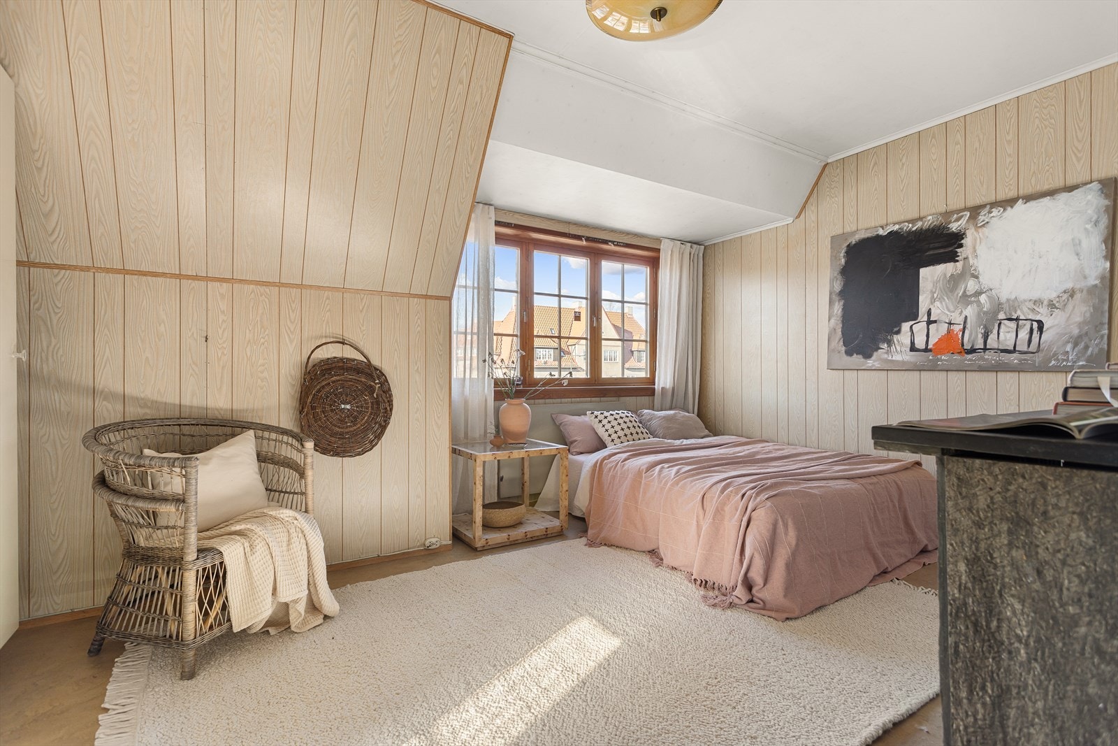 Hovedsoverommet er lyst og av meget god størrelse. Galleribilde