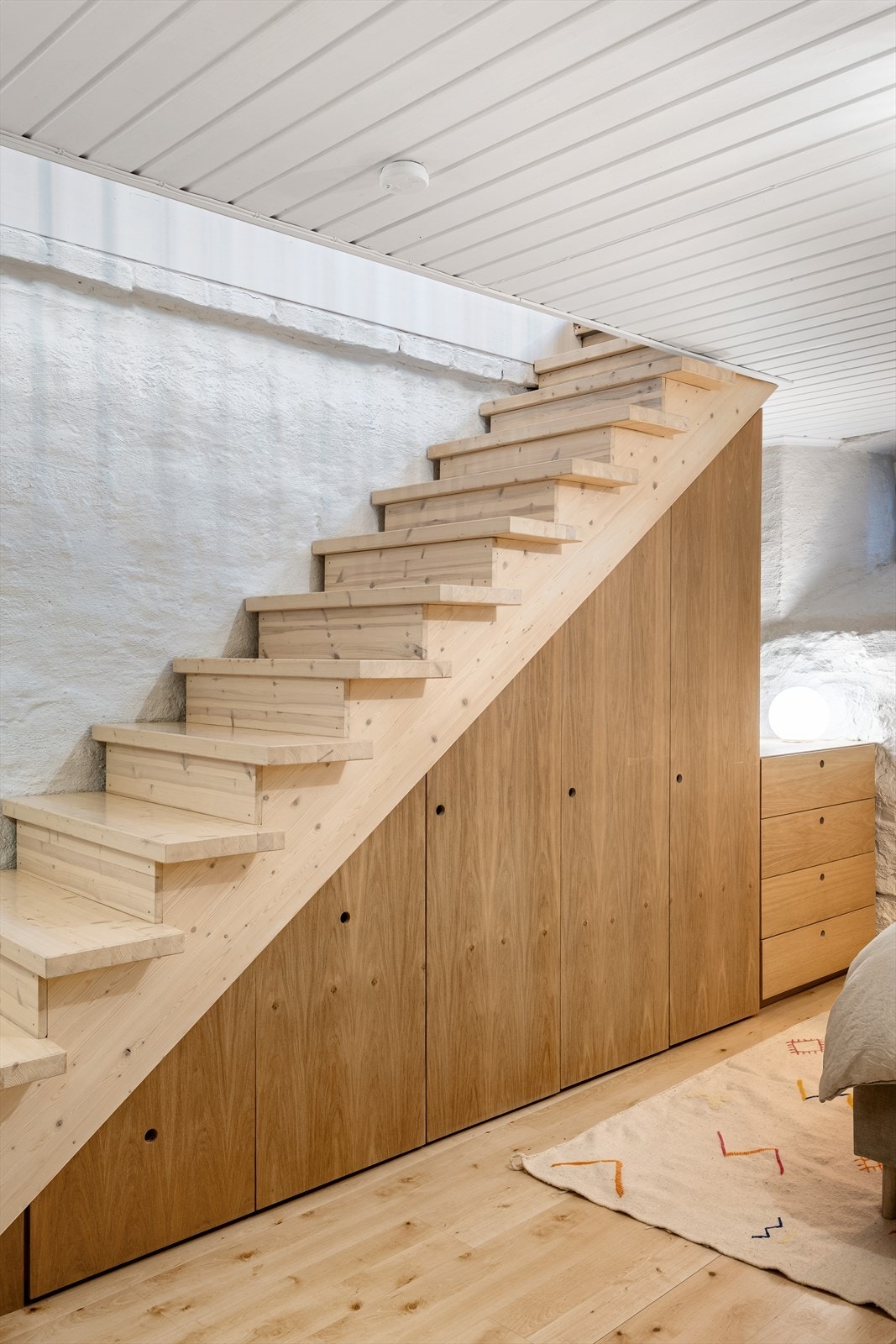 Trapp mellom etasjene. Galleribilde