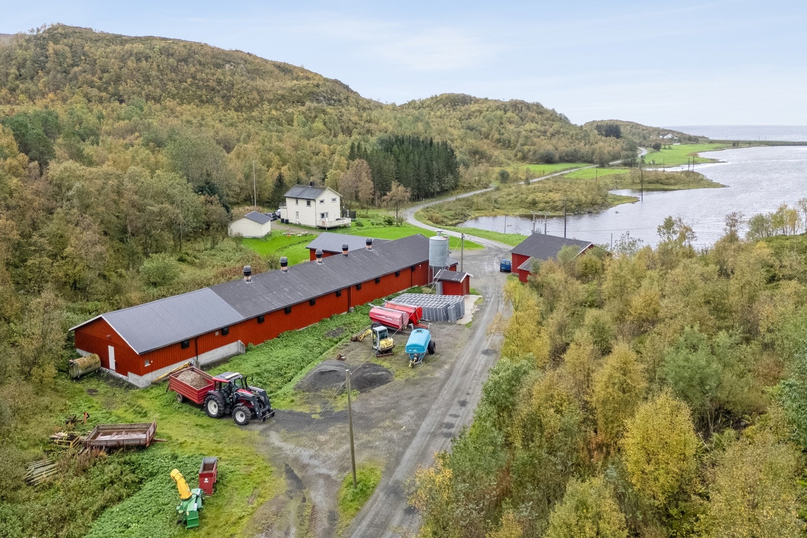 Gårdstun Galleribilde