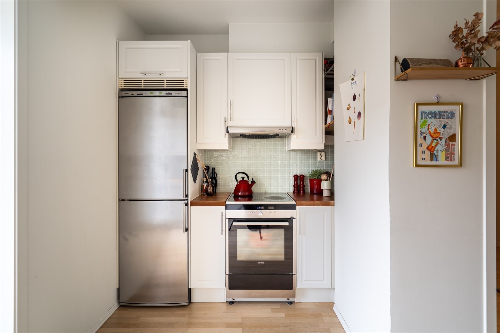 Alle hvitevarer på kjøkkenet medfølger. Galleribilde