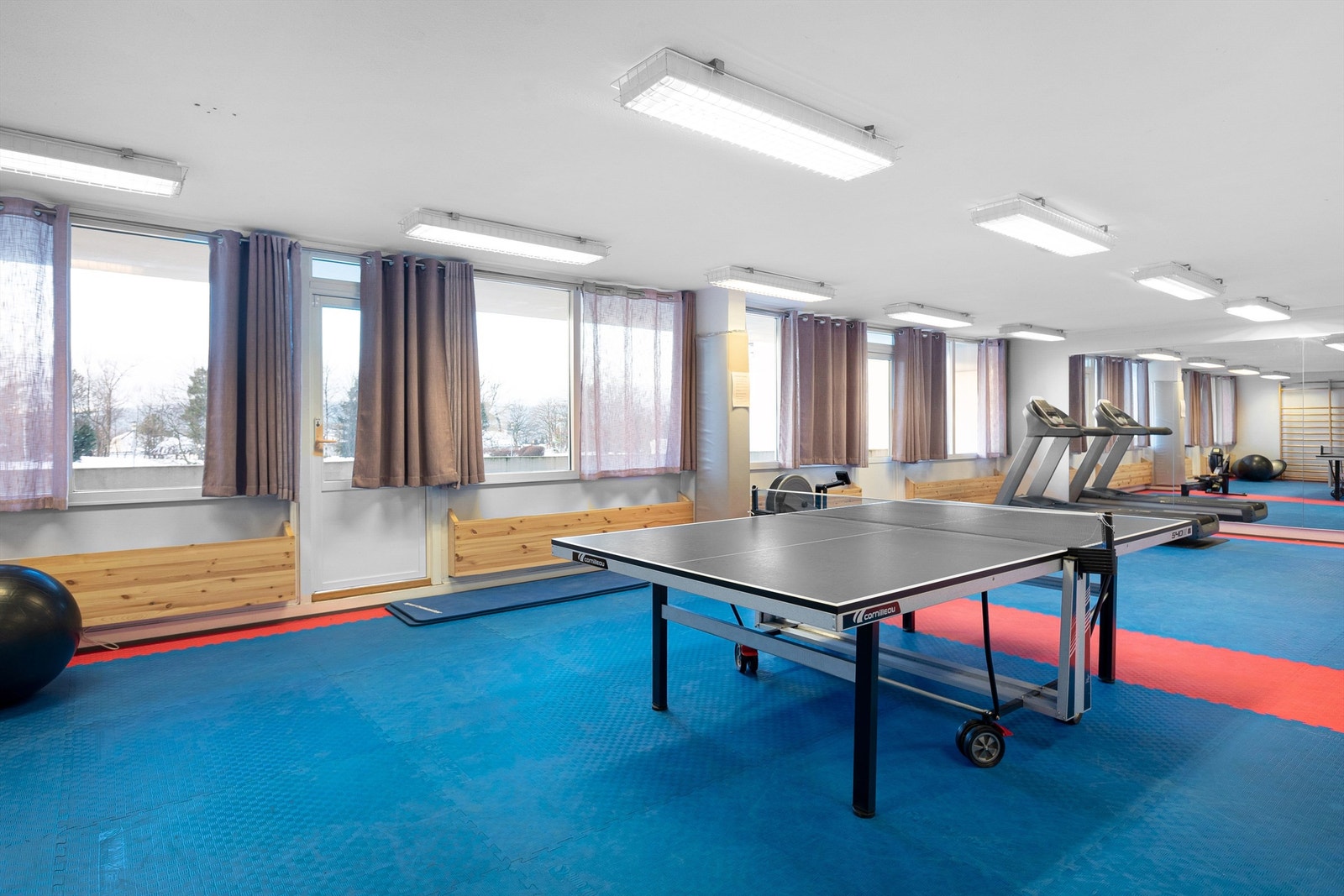 Sameiets egen gymsal Galleribilde