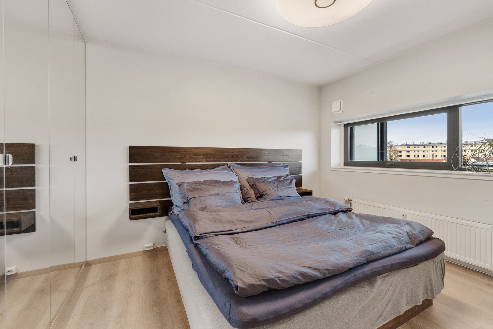 Soverommet vender mot rolige omgivelser - her sover du helt uforstyrret Galleribilde