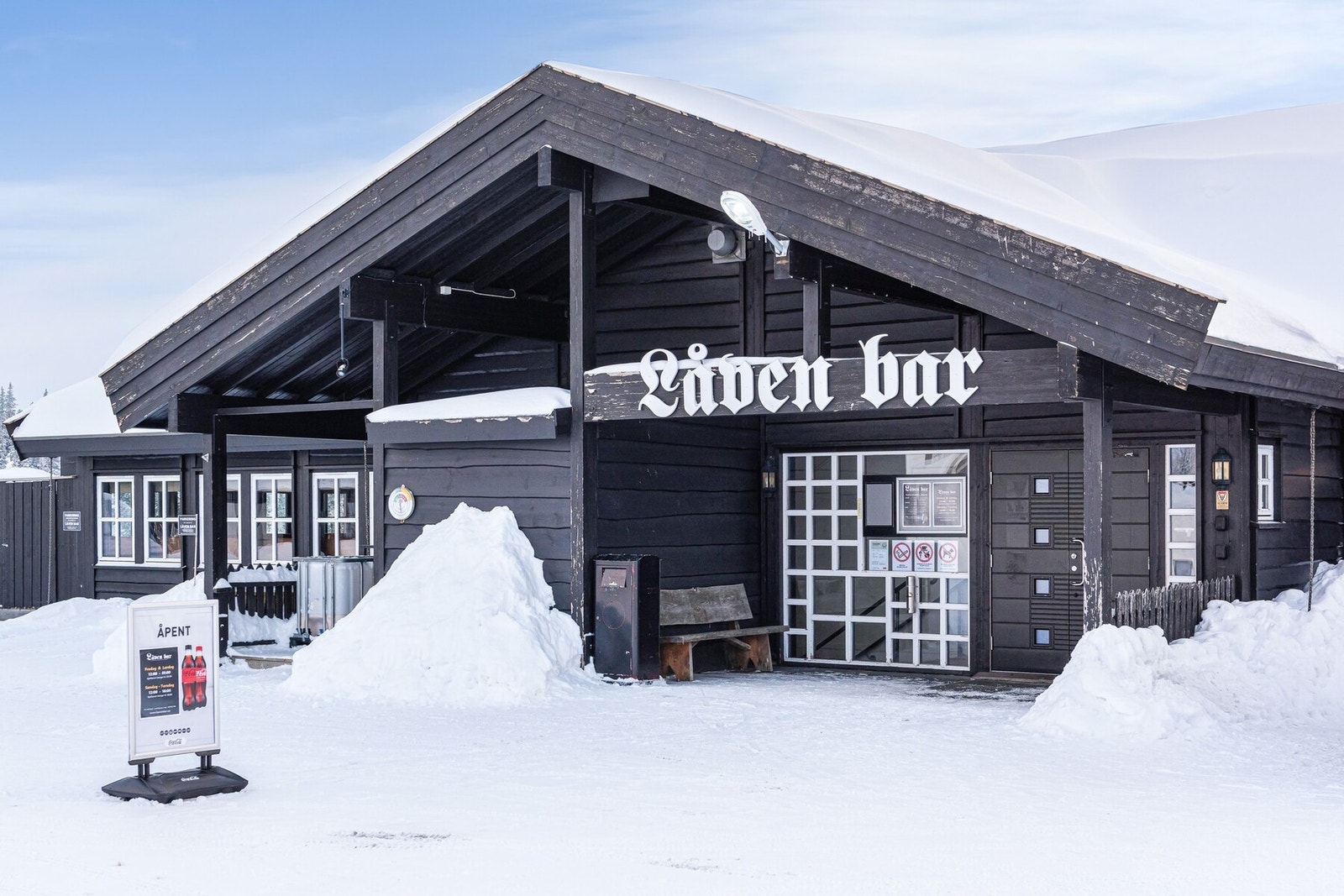 Gangavstand til Låven bar Galleribilde