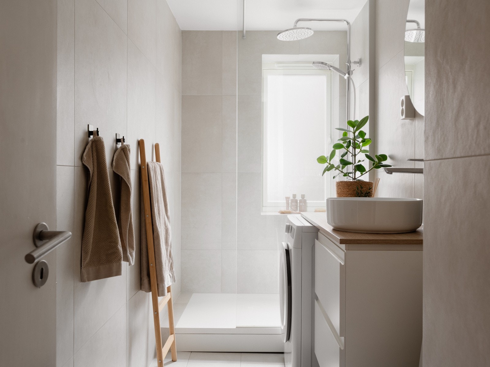 Badet er rehabilitert i regi av borettslaget i 2004 og overflateoppusset i 2024 Galleribilde