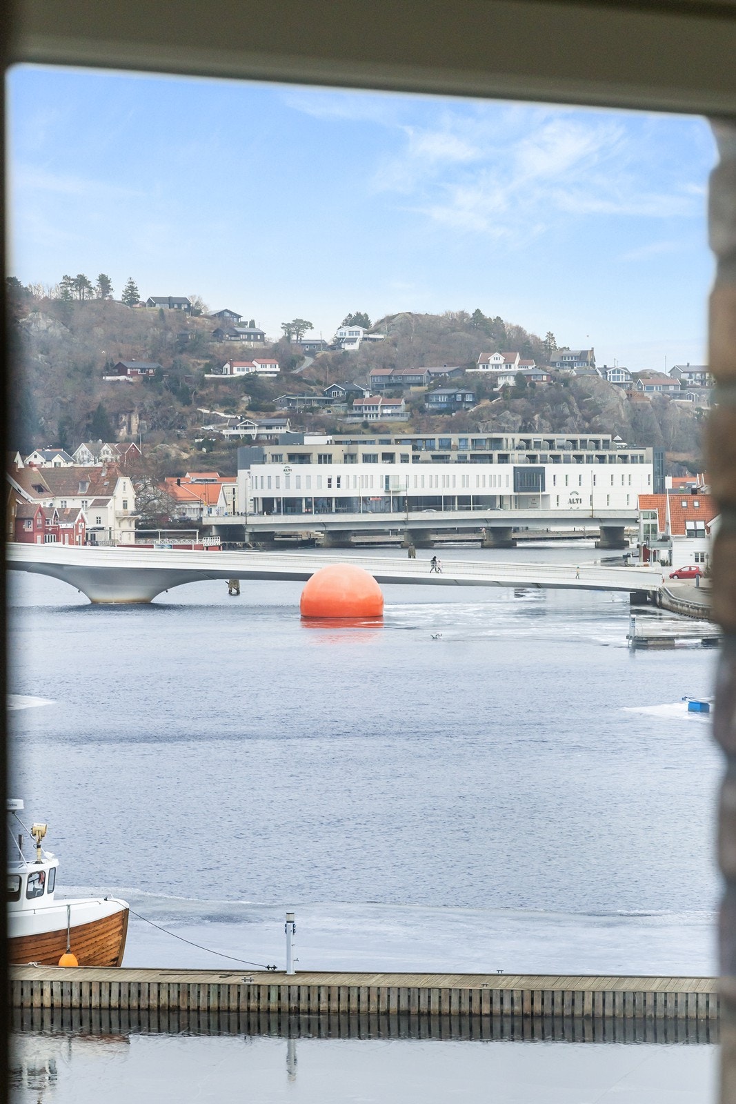 Utsikten fra kjøkkenvinduene Galleribilde