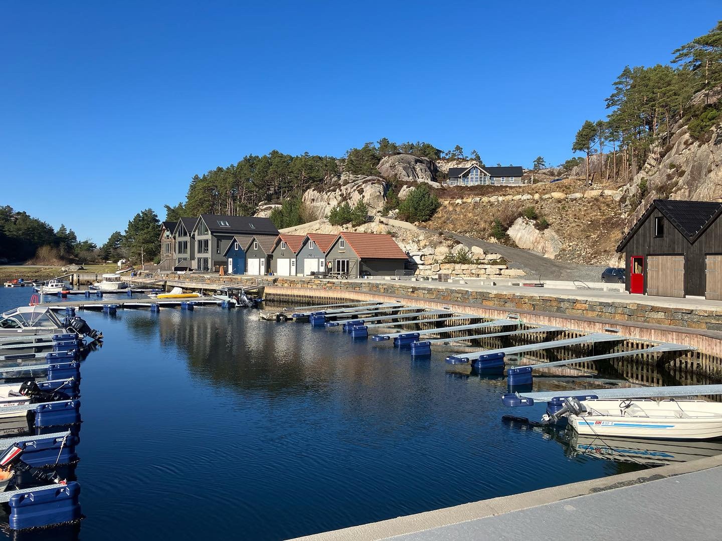 Oversiktsbilete over Kråkevågen Galleribilde