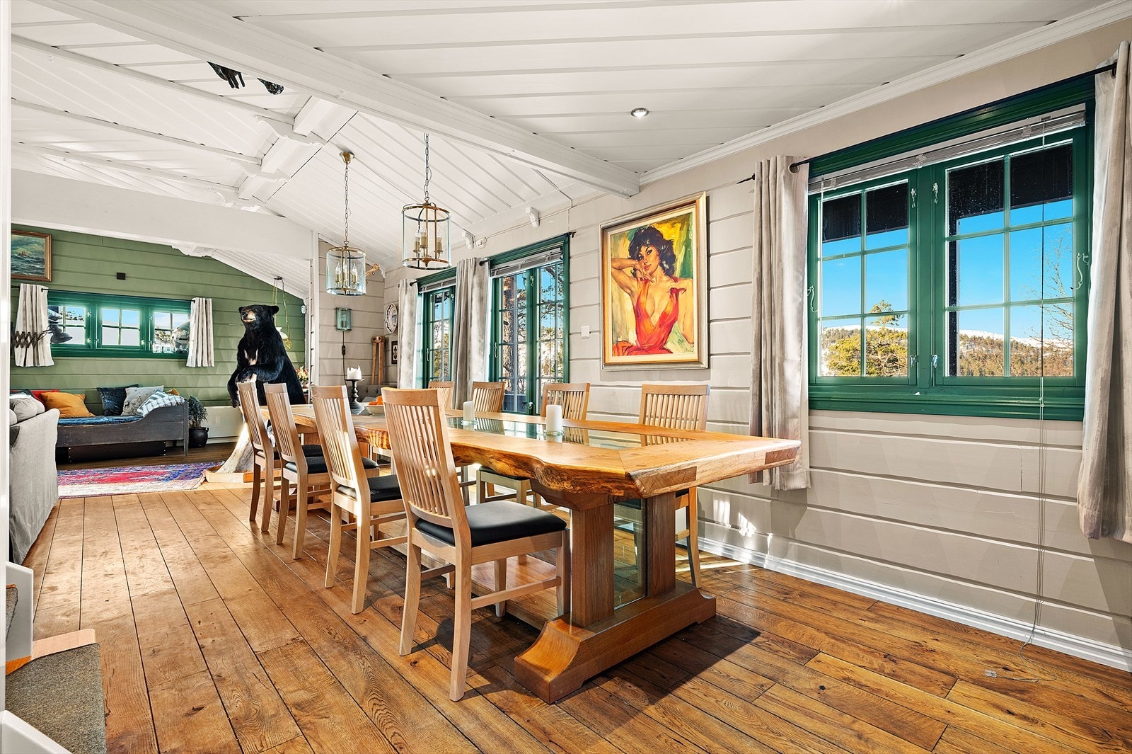 Flott utsikt fra stuen. Galleribilde