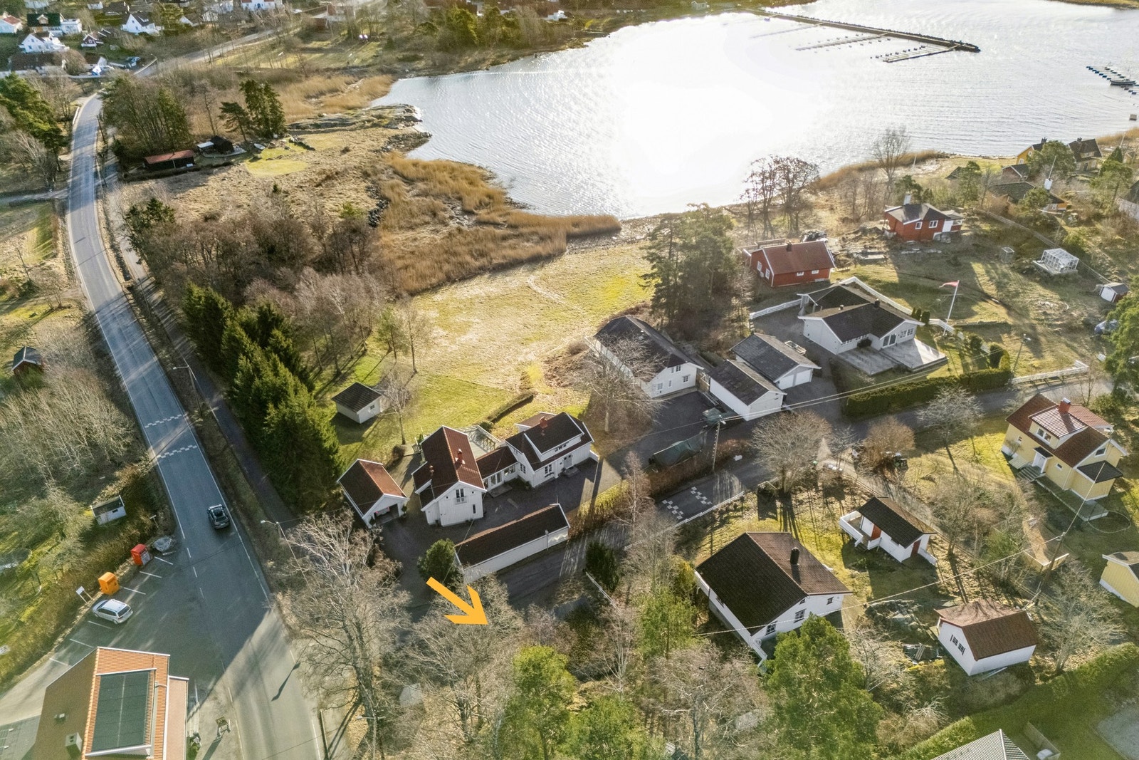 Velkommen til Rørvikveien 86, presentert av ASK Meglergaarden v/ Tone Selfors Ekeland Galleribilde