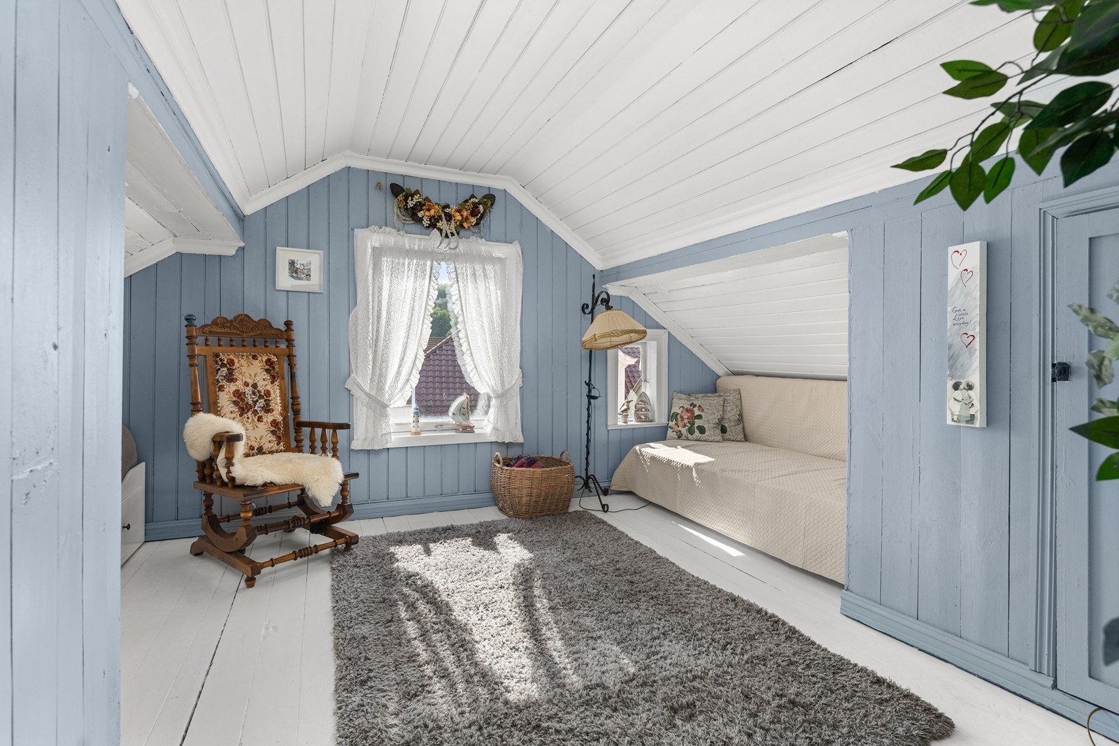 Stort soverom 3 med kott. Galleribilde