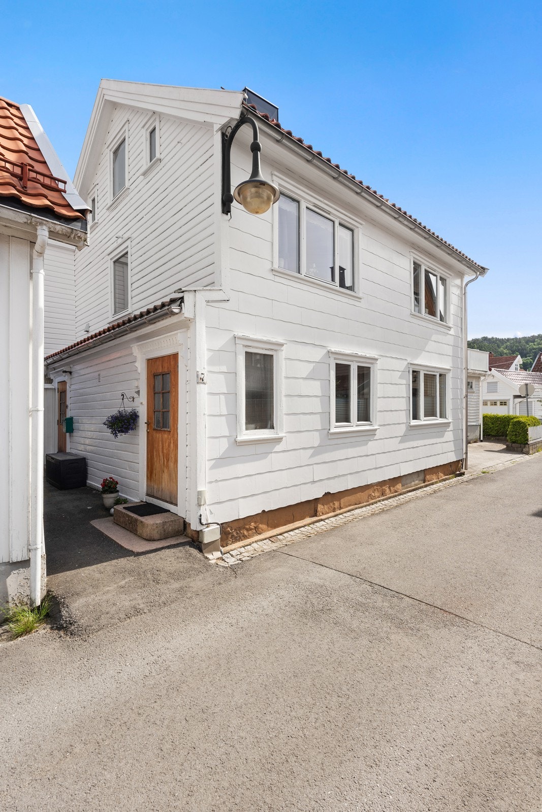 Boligen er trolig fra 1897 og er jevnlig oppgradert og vedlikeholdt. Galleribilde